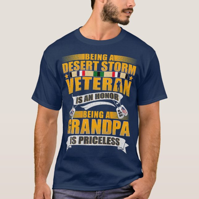 Camiseta Ser Veterano Da Tempestade Do Deserto É Um Avô Hon (Frente)