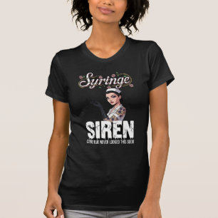 Camiseta "Sereia da Seringa"-Tatuagem Enfermeira Gráfica c/