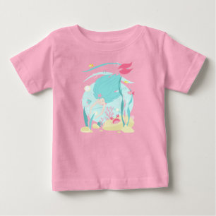 Camiseta Sereia Fofa Mergulhando Sob o Mar
