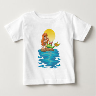Camiseta Sereia sobre as Rochas com Amigo