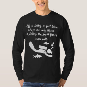 Camiseta Serenidade Aquática: Abraça o Azul Profundo