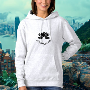 Camiseta Serenity Blooms - Lotus Flower Design