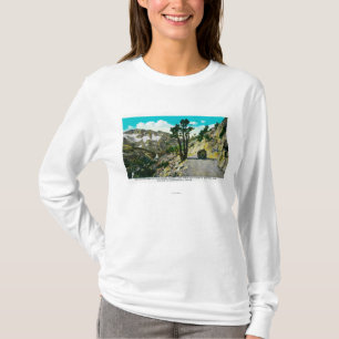 Camiseta Serra alta da estrada de Tioga entre Tahoe e