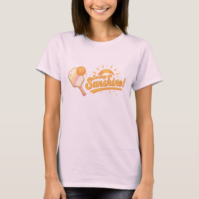 Camiseta Serving Up Sunshine - Sunny Pastel Pickleball Life (Frente)