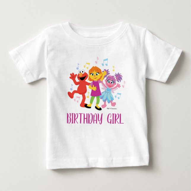 Camiseta Sesame Street | Julia, Elmo & Abby - Aniversário (Frente)