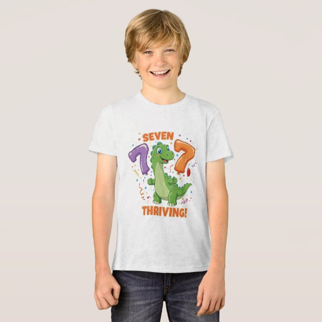 Camiseta Sete e emocionante! - Dino-Themed 7 Birthday (Frente Completa)