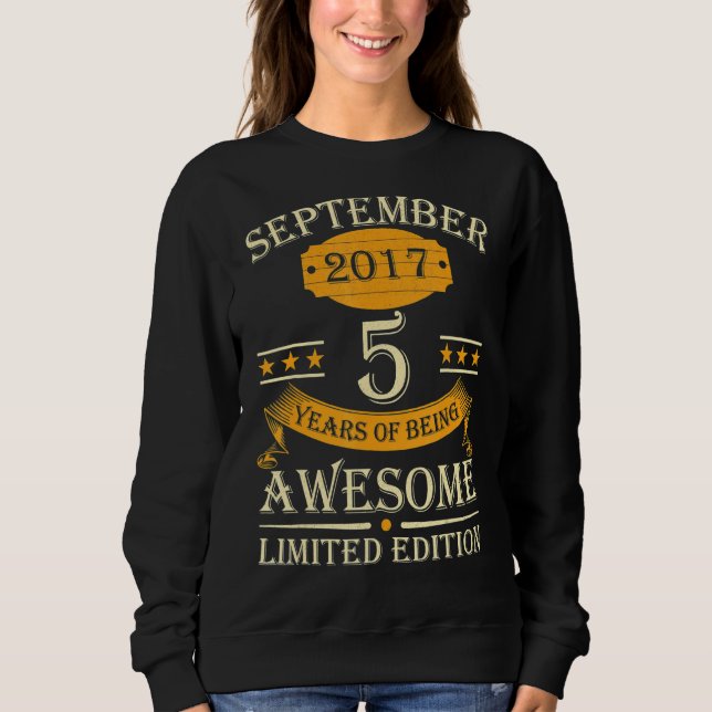 Camiseta Setembro De 2017 5 Anos De Estar Em Ótima 5 (Frente)