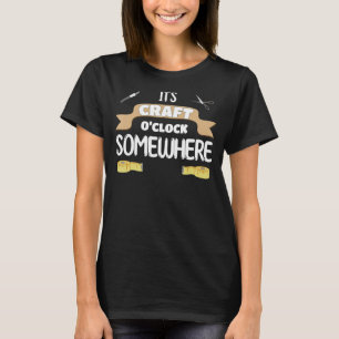 Camiseta Seu Artesanato Oclock Somwhere Handwork Tinker Cra
