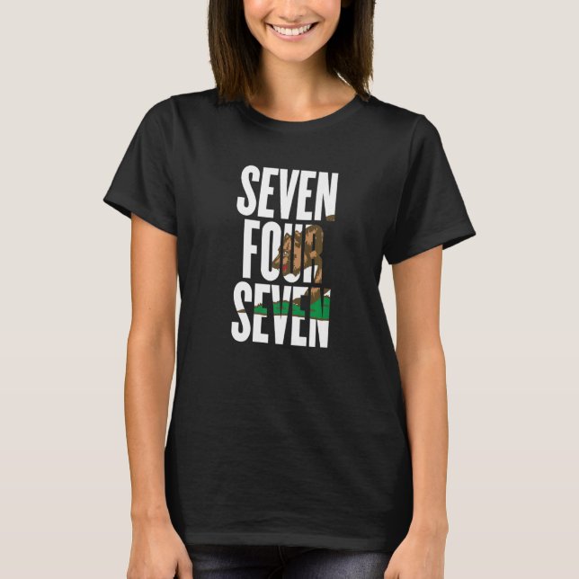Camiseta Seven Four Seven 747 Area Code California Los Ange (Frente)