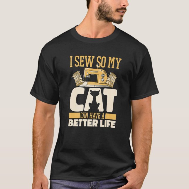 Camiseta Sewing Cat Sewer Machine  Seamstress Handcraft Sew (Frente)