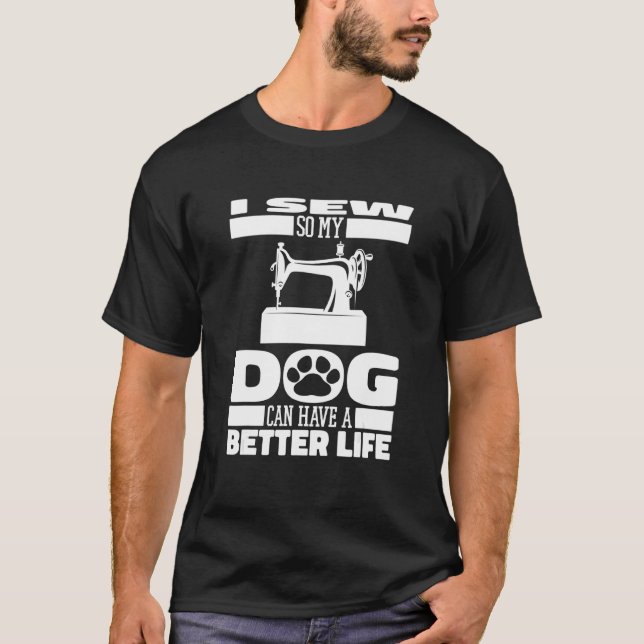 Camiseta Sewing Dog Handcraft Seamstress Machine Sewer   Se (Frente)