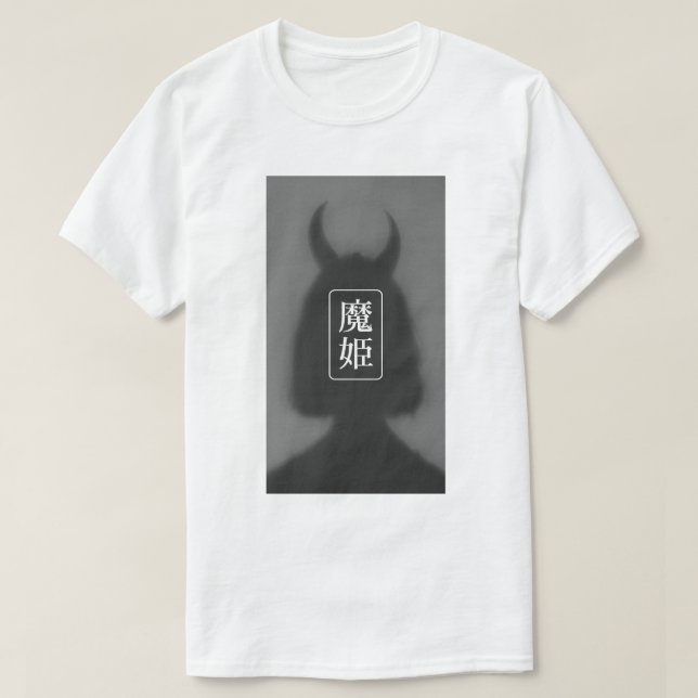 Camiseta Shadow Demon Princess – Minimalist Gothic Aestheti (Frente do Design)