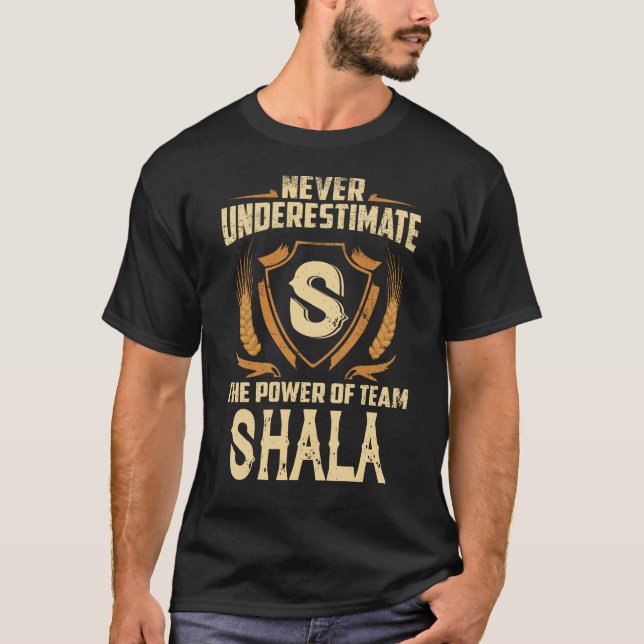 Camiseta SHALA Sobrenome T Shirt, SHALA Family Name crest (Frente)