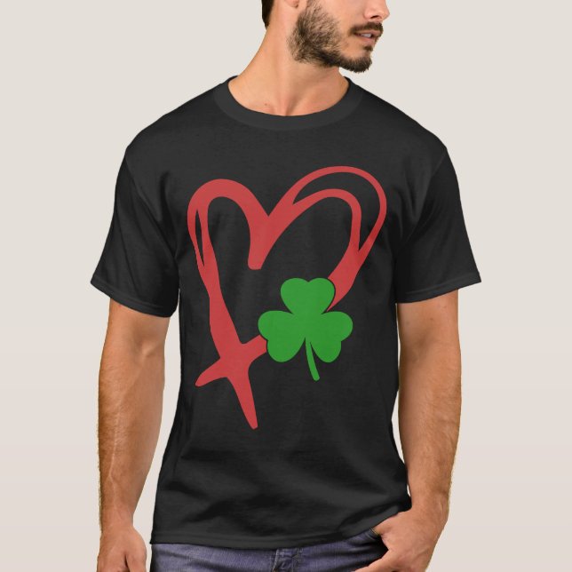 Camiseta Shamrock Heart Dia de São Patrício Shamrock irland (Frente)