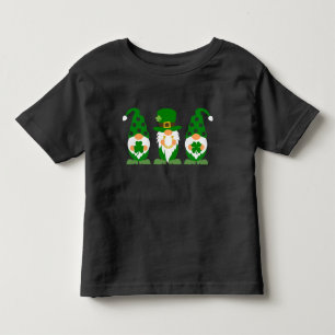Camiseta Shamrocks - Um Toque de Sorte Irlandesa 🍀