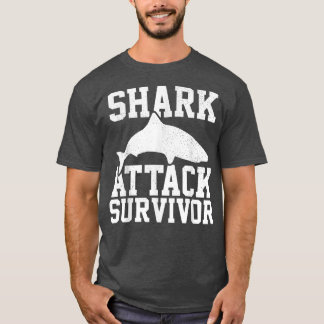 Camiseta Shark Attack SurvivorShark Attack 