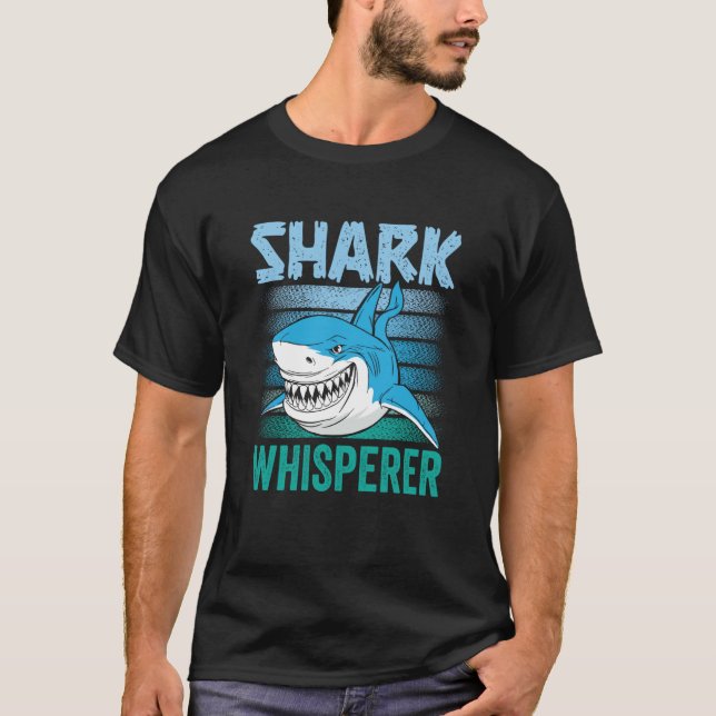 Camiseta Shark Whisperer Animal Sharks Teeth (Frente)