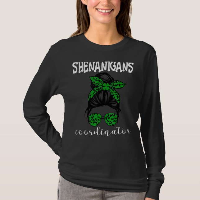 Camiseta Shenanigans Coordenador Funny Professora St Patric (Frente)