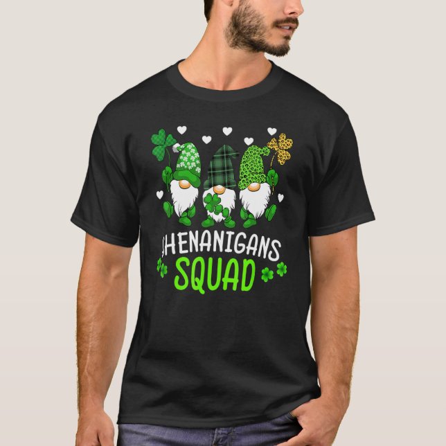 Camiseta Shenanigans Squad Dia de São Patrício Gnomos Green (Frente)