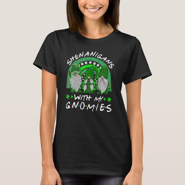 Camiseta Shenanigans With My Gnomies St Patrick's Day Gnome (Frente)