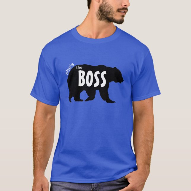 Camiseta Shes a silhueta do preto do urso do chefe (Frente)