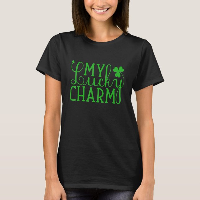 Camiseta Shes My Lucky Charm St Patricks Day Matching Coupl (Frente)
