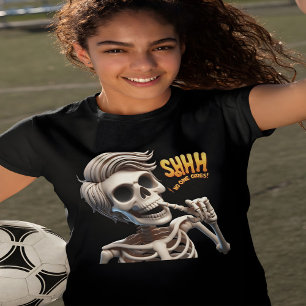 Camiseta SHHH. Ninguém Se Importa Com Única E Quirky