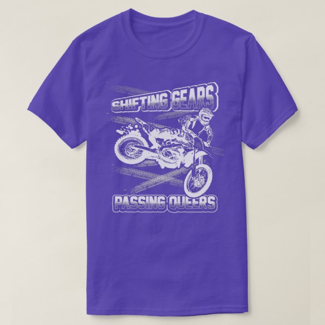 Camiseta Shifting gears Passing queers  (Frente do Design)