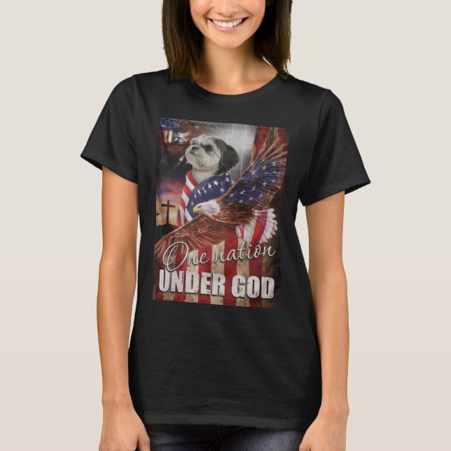 Camiseta Shih Tzu One Nation Under God Flag Cross Shih Tzu (Frente)