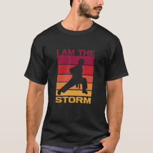 Camiseta Silhueta Clássica de um Lutador de Karatê Contato