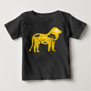Camiseta Silhueta da Lua Cheia da Savana do Leão Africano