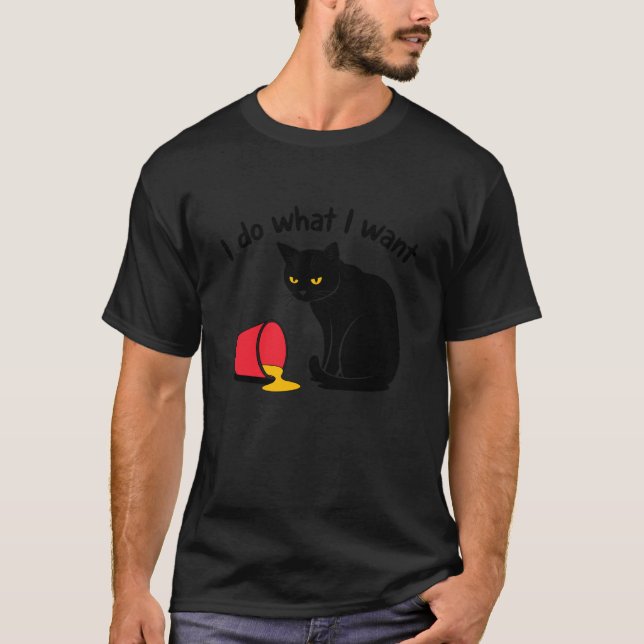 Camiseta Silhueta de Gato Curioso com Balde de Tinta Derram (Frente)