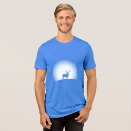 Camiseta Silhueta Majestosa de Veado sob a Luz Lunar