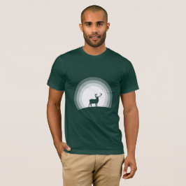 Camiseta Silhueta Majestosa de Veado sob a Luz Lunar