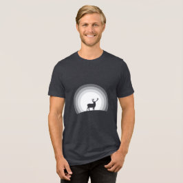Camiseta Silhueta Majestosa de Veado sob a Luz Lunar