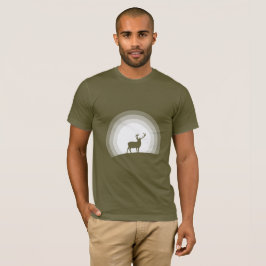 Camiseta Silhueta Majestosa de Veado sob a Luz Lunar