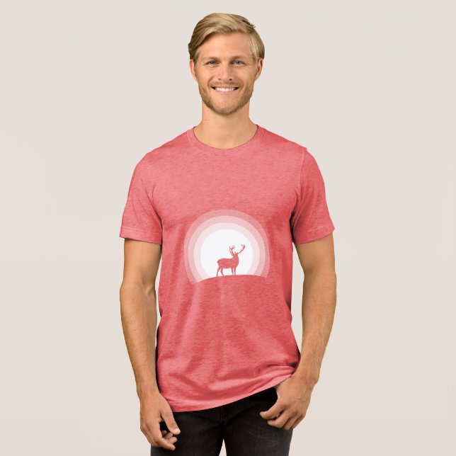 Camiseta Silhueta Majestosa de Veado sob a Luz Lunar (Frente Completa)
