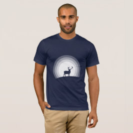 Camiseta Silhueta Majestosa de Veado sob Luz Lunar