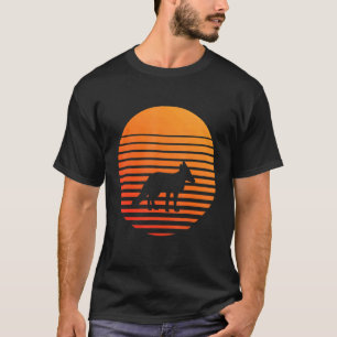 Camiseta Silhueta Sombra De Raposa Em Frente A Um Sol