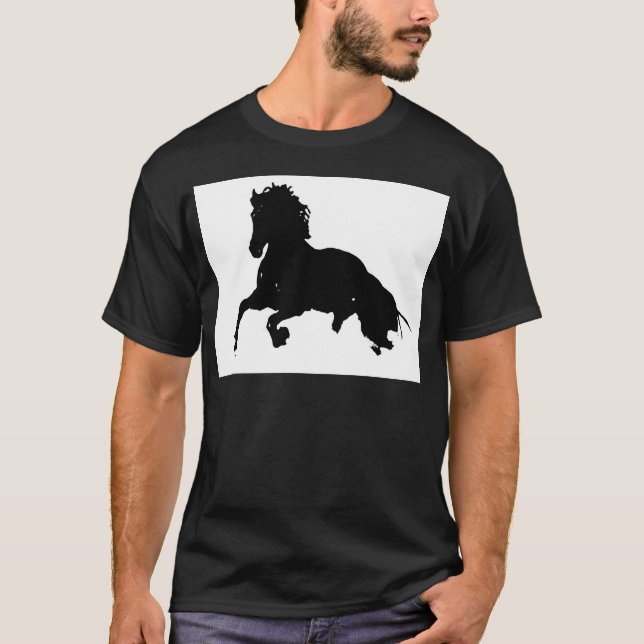Camiseta Silhuette de Cavalo Branco Negro Corrente (Frente)