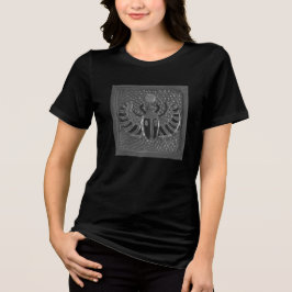 Camiseta silver and black Scarab tile pattern Tee Shirt