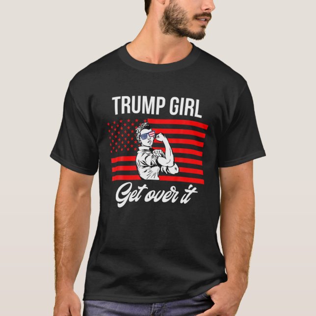Camiseta Sim, a garota Trump superou a bandeira americana 2 (Frente)