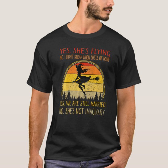 Camiseta Sim Ela Voando Não Sei Quando Estará Em Casa (Frente)