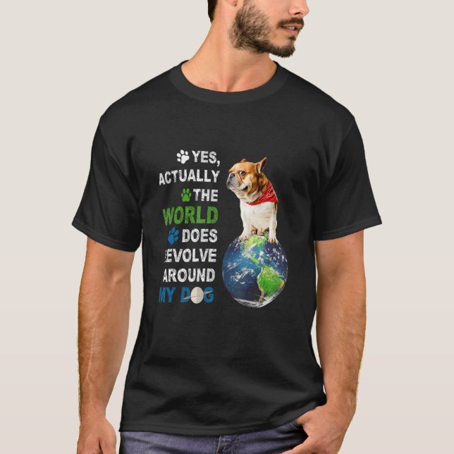 Camiseta Sim Na Verdade O Mundo Resolve Em Torno Do Meu Cac (Frente)