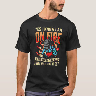 Camiseta Sim, sei que estou soltando fogo Flame Metalsmith 
