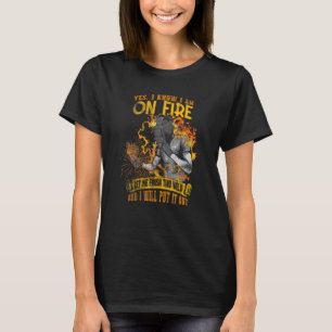 Camiseta Sim, sei que estou soltando fogo Flame Metalsmith 