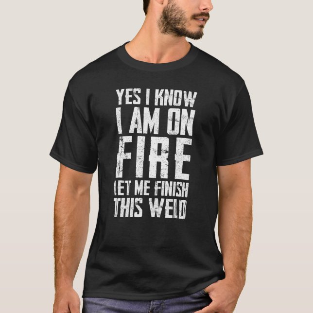Camiseta Sim, sei que estou soltando fogo Flame Metalsmith  (Frente)