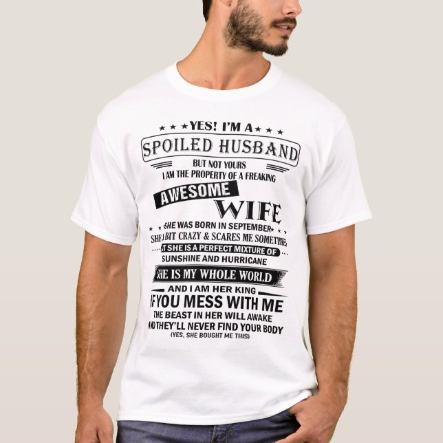 Camiseta Sim, sou uma esposa mimada. Era Bor. (Frente)