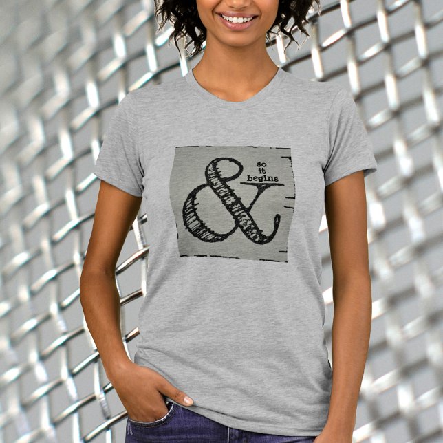 Camiseta Símbolo Ampersand E Assim Começa A Diversão Na mod (Criador carregado)