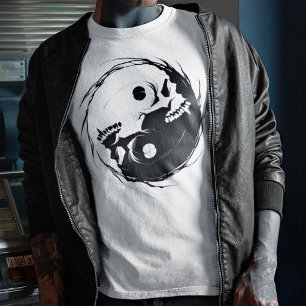 Camiseta Símbolo Religioso do Caveira do Vampiro Yin Yang -